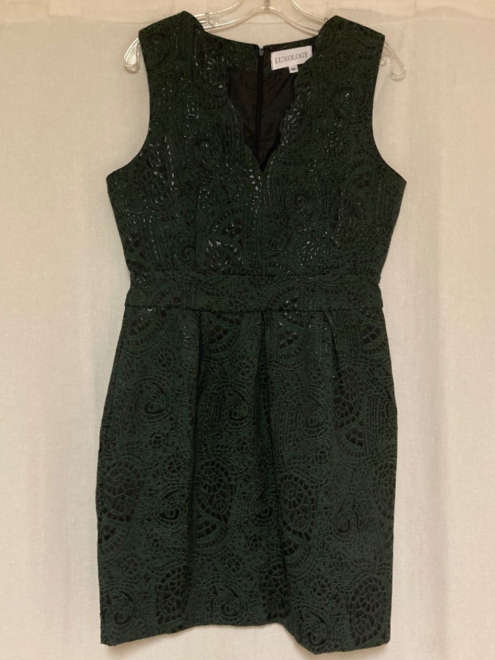 Luxology Dress Shiny Embossed Green / Black Size 10